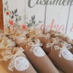 Cones de Pétalas Kraft