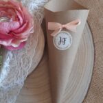 Cones de Pétalas Kraft